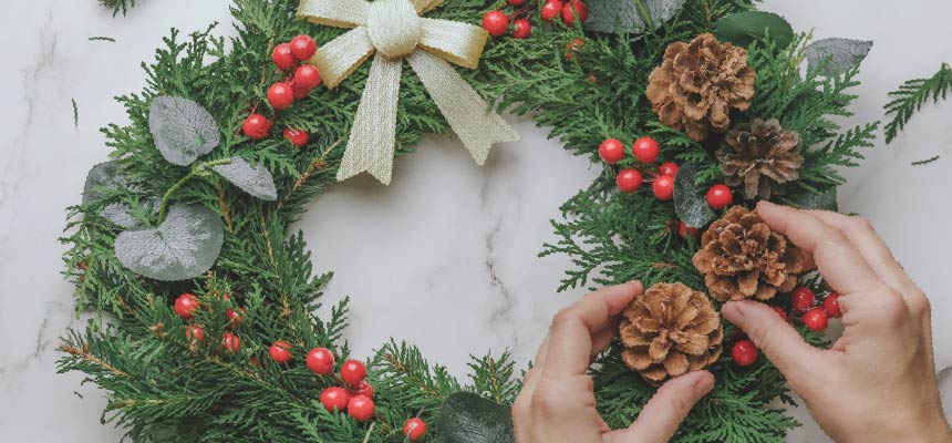 クリスマスリースの作り方 クリスマスリースの作り方