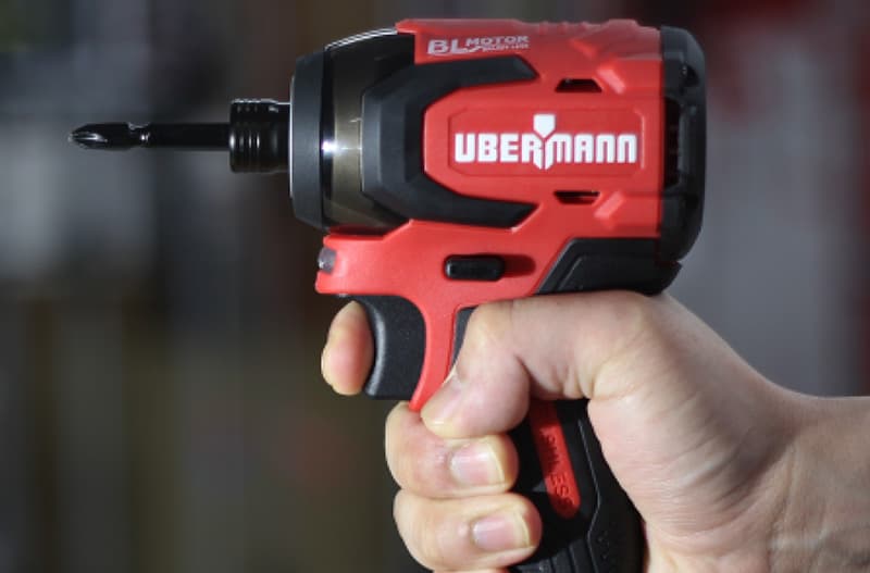 18V 充電式インパクトドライバー2.5Ahセット - ウーバマン(UBERMANN ...