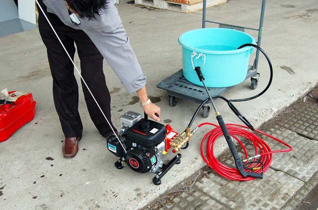 エンジンのかけ方