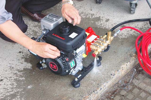 エンジンのかけ方