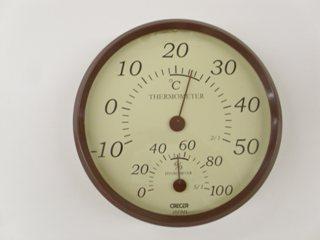 温湿度計　ブラウン　ＴＲ－１５０
