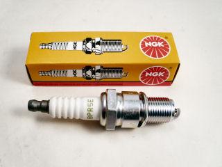 NGK プラグ BPR5E