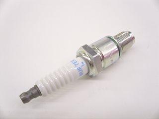 NGK スパークプラグ BUR9EQ BUR7EQP 各4本セット NGKスパークプラグ4本セット RX-7 サバンナ FA22C BUR7EQ 2本