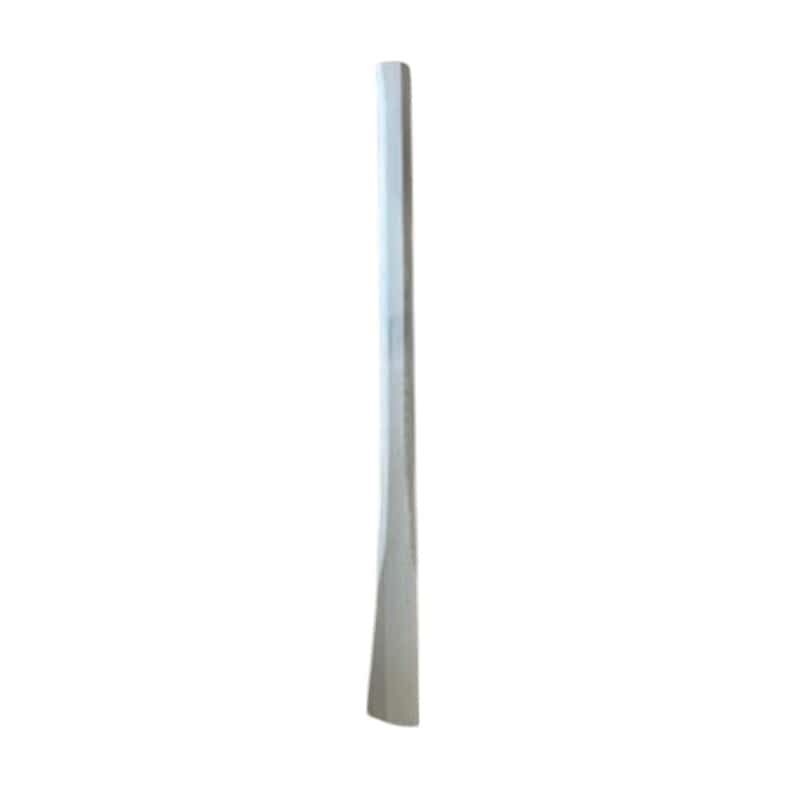 山形鍬の柄　角型　６９ｃｍ