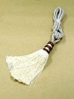 バラタッセル　カール　ベージュ