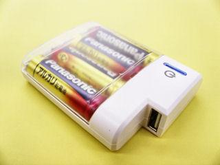 ライトニング電池交換充電器