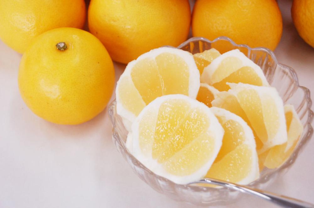 【ご注文期限２０２６年４月２５日】高知県産　お試し品　小夏　Ｍ～２Ｌ混合サイズ　約３ｋｇ（２０～２３玉入）