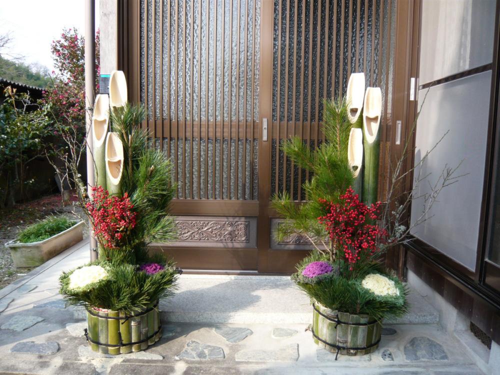 【ご注文期限12月26日】門松　１対（２基）　ＫＤ１５０【三重県四日市産】　三重県一部にお届け