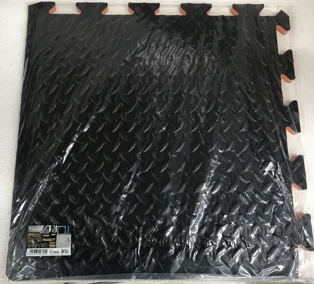 ジョイント型耐油性マット 500×500圧2辺