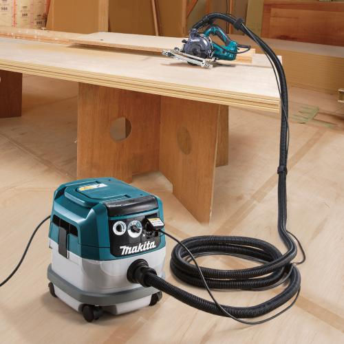 マキタ(makita) 集じん機 乾式 VC1530 VC1530 マキタ 集じん機 15L(粉じん専用)(連動コンセント付
