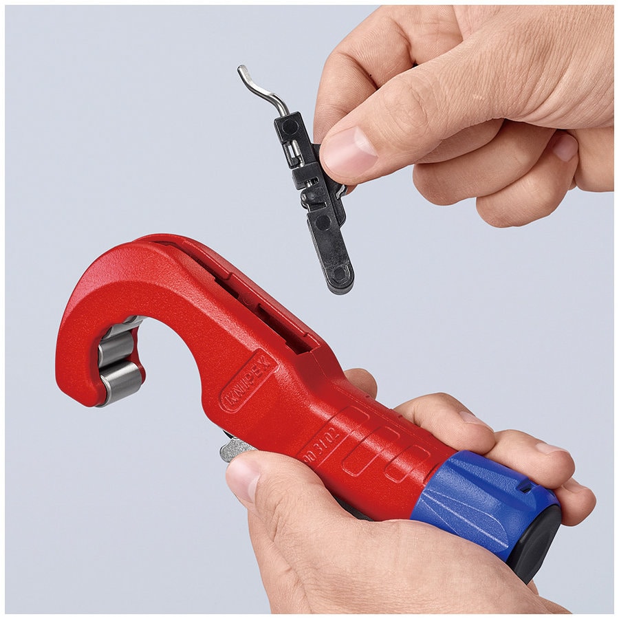 ＫＮＩＰＥＸ（クニペックス）　パイプカッター　（９０３１－０２ＳＢ）用バリ取り　９０３９－０２Ｖ０２