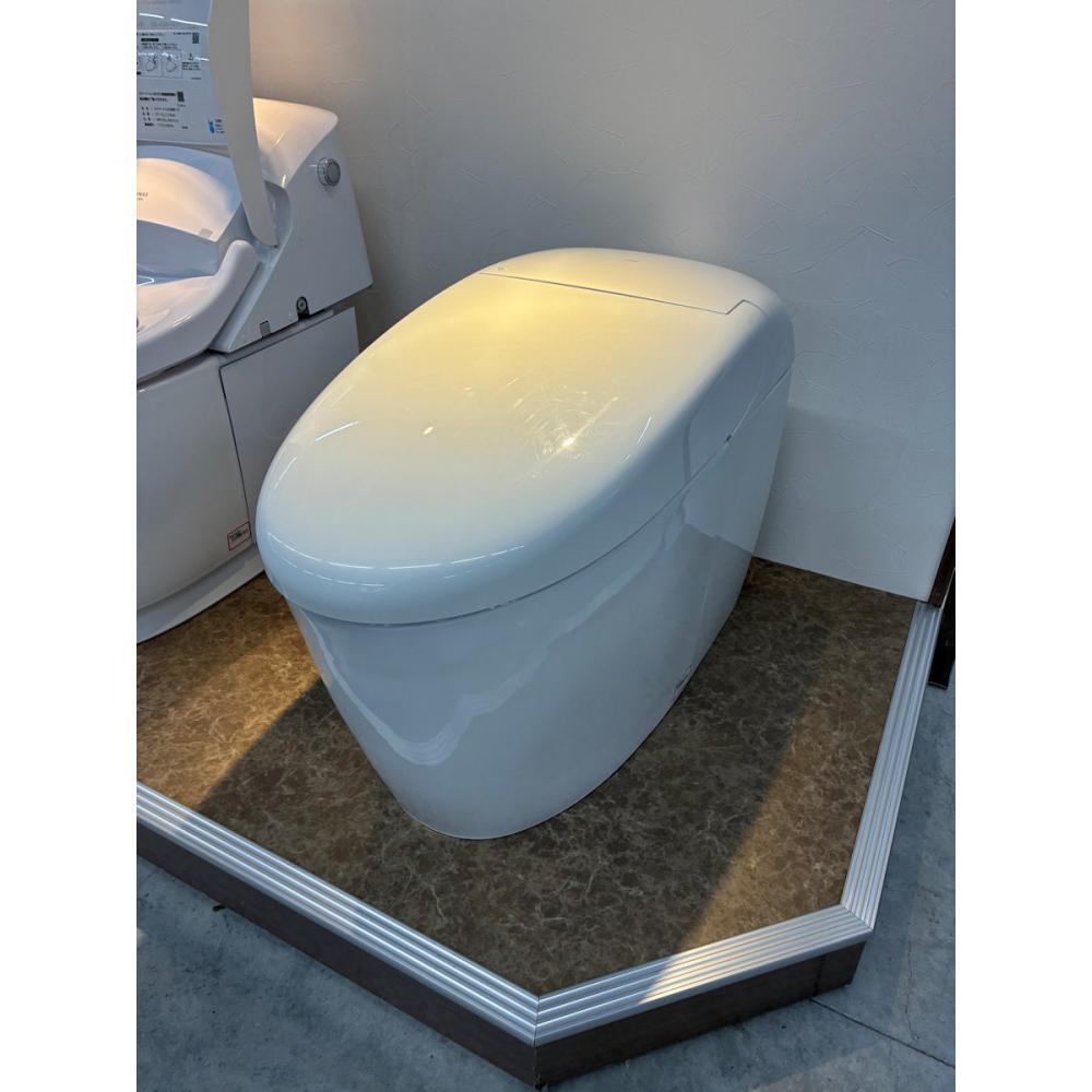 【展示品】　ＴＯＴＯ　トイレ（一体型）　ネオレストＲＳ２　一般地用　ホワイト
