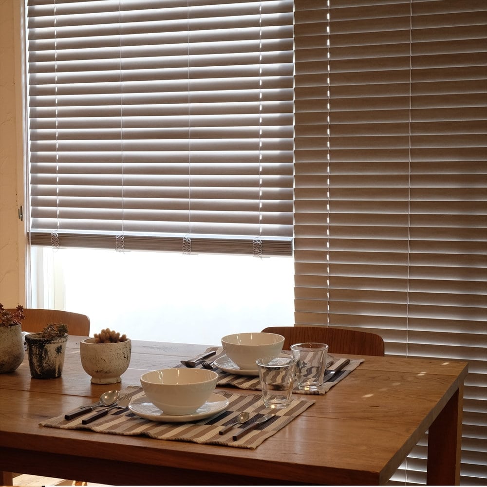 オーダー木製ブラインドベネウッドタッチ５０幅２０１～２２０高１８１～２００