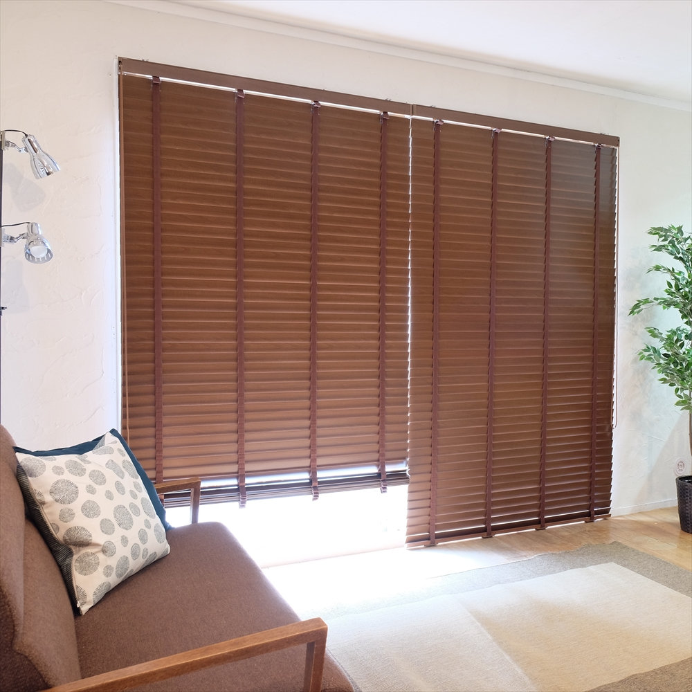 オーダー木製ブラインドベネウッド５０Ｔ幅２２１～２４０高１８１～２００