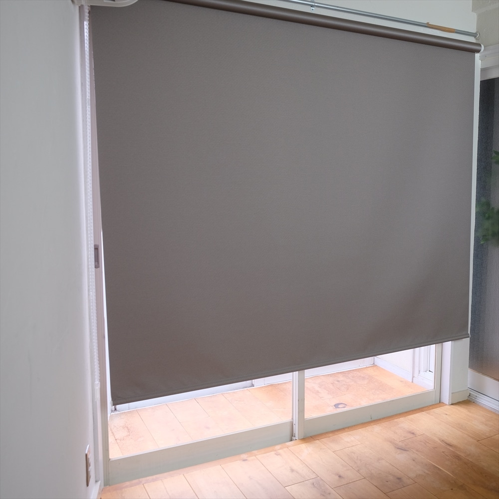 オーダーロールスクリーン　マイテックループ遮光　幅１６１～２００高３６１～４００