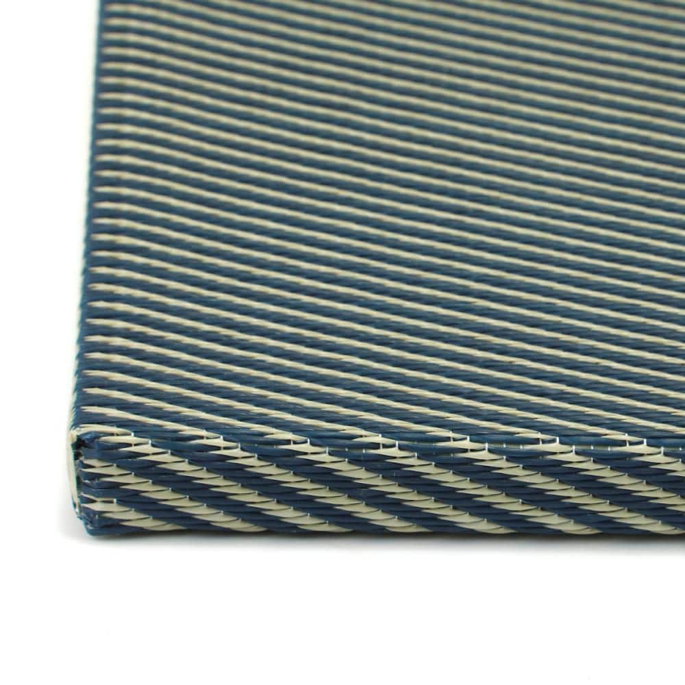 アテーナライフ　水拭きできる厚手置き畳　ブルー　８２×８２ｃｍ　半畳　厚さ２．５ｃｍ