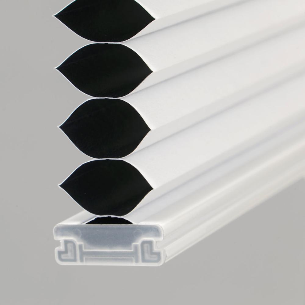 アテーナライフ　つっぱり式遮光ハニカムシェード　１級遮光・ＵＶカット・断熱効果　幅２４×丈１１０ｃｍ