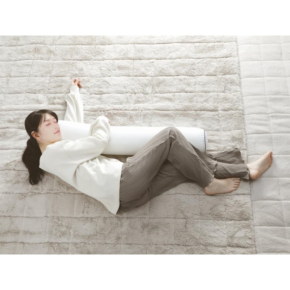 アテーナライフ　通気性が良くむれにくい抱き枕　直径１８×全長１００ｃｍ