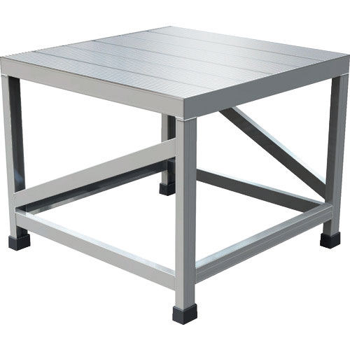 ＴＲＵＳＣＯ　アルミ製溶接一体構造型作業台　一段（完成品）　Ｗ６００×Ｄ６００×Ｈ５００＿