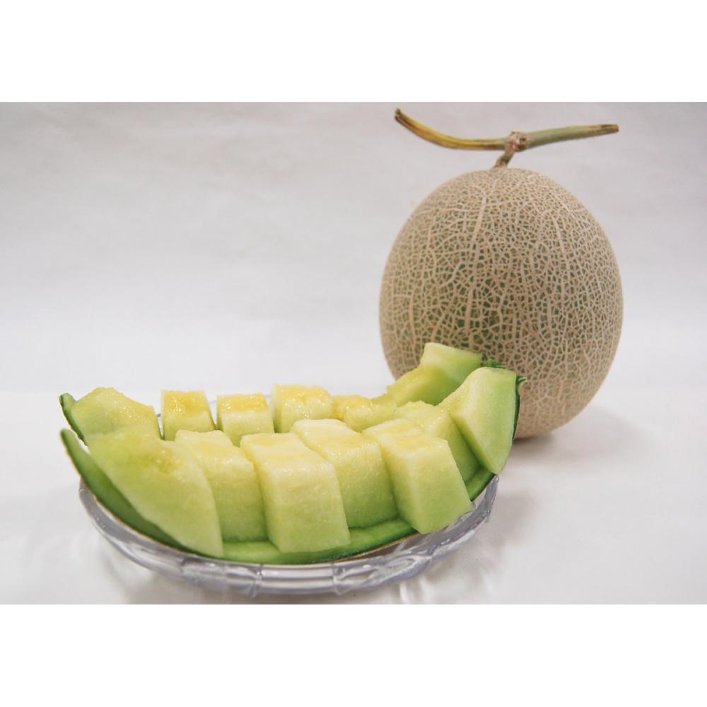 新潟県認証特別栽培　太田農園メロン“GIFT”３玉（青肉３玉）　つる有り【注文期限：7月15日】