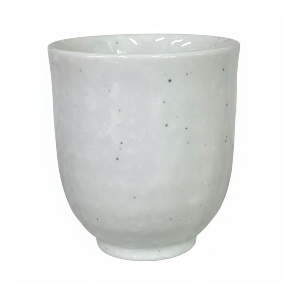 長湯のみ　粉引