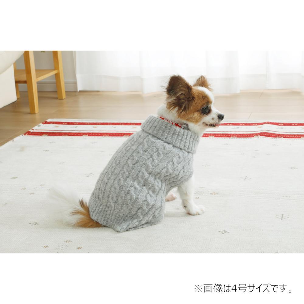 グレー