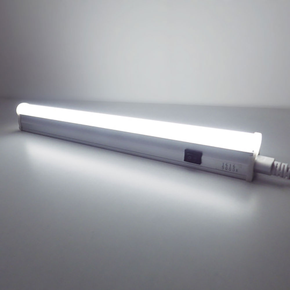 ｔｌｉｇｈｔ　ＬＥＤシームレス照明　Ｌ３００　５０００Ｋ　スイッチ付　ＴＬＳＭＬ３００ＮＡ５０Ｆ－＿
