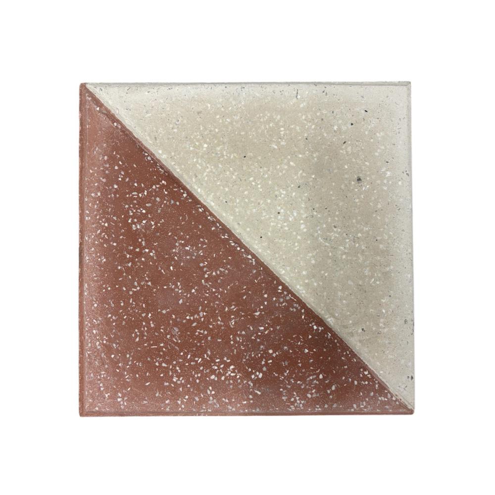 スラッシュ平板　オレンジ　２５×２５×２．５ｃｍ