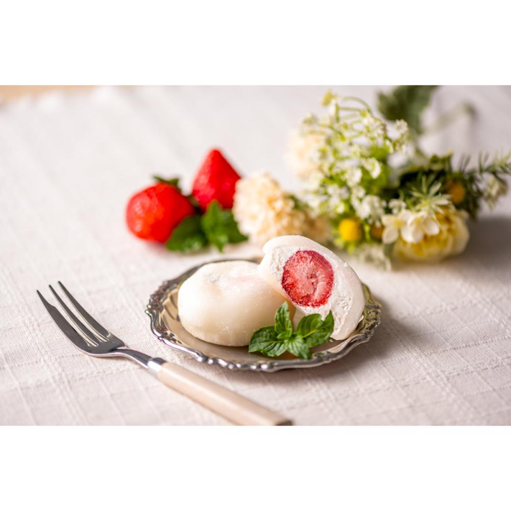 【母の日】ホシフルーツ　あまおうのクリームいちご大福　ｆｕｗａｒｕ