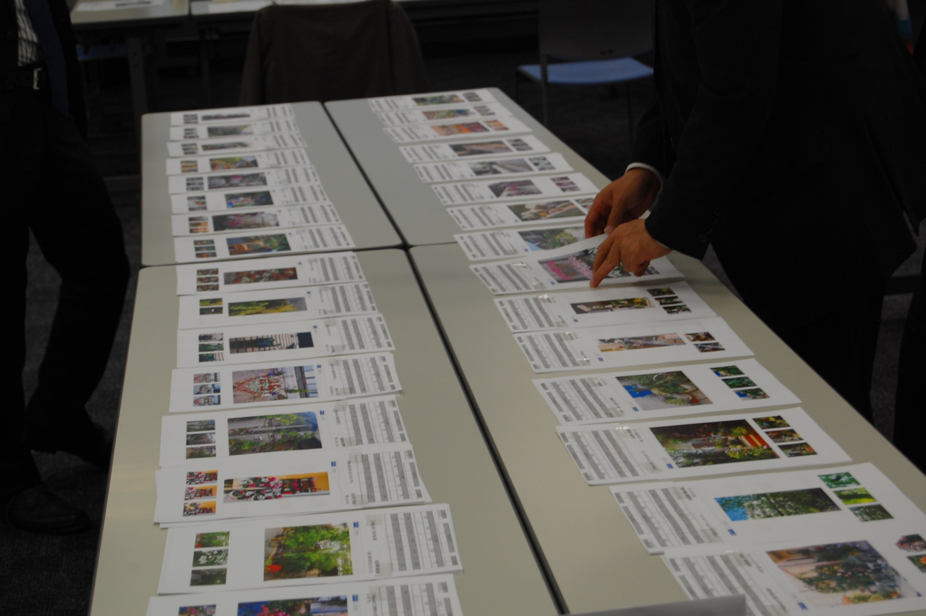 �R����̗l�q