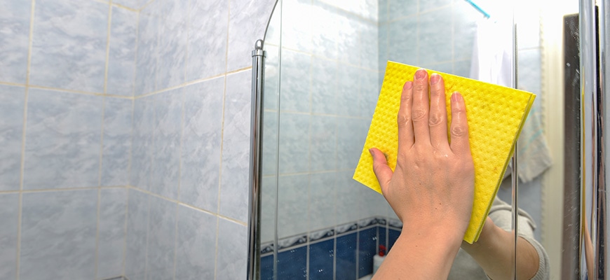 鏡・シャワー・蛇口