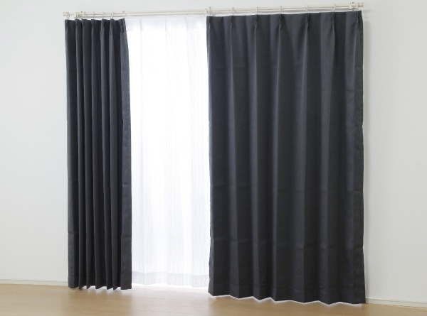 4枚組1級遮光カーテン　オンブル